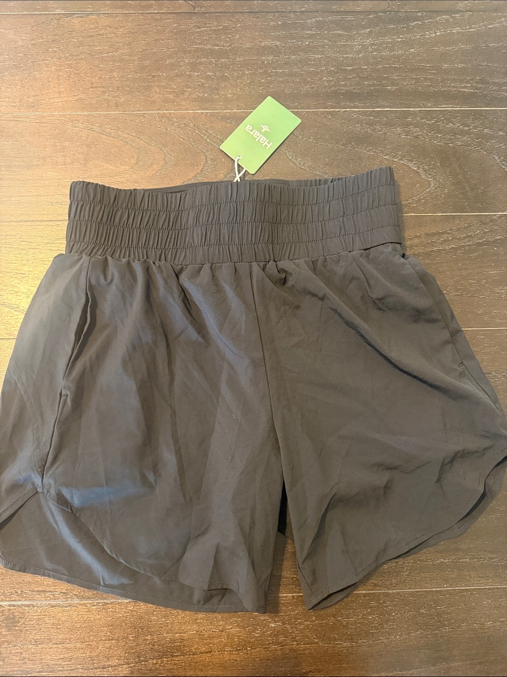 HALARA high waisted Black Athletic Pull-On Shorts with Elastic Waistband